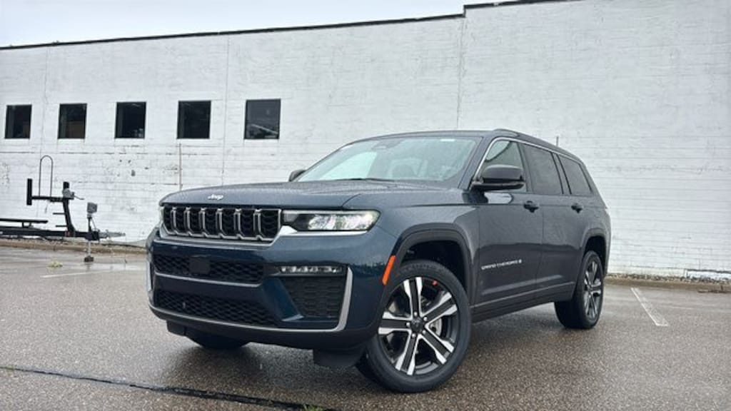 New 2027 Jeep Grand Cherokee L LIMITED 4X4 Sport Utility