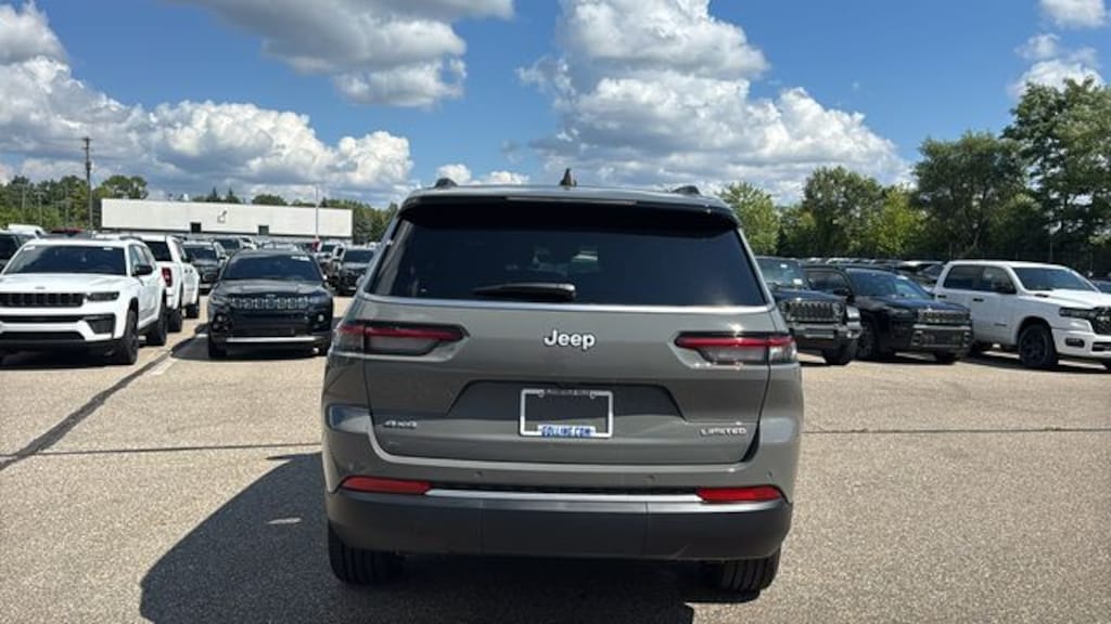 New 2027 Jeep Grand Cherokee L Limited Sport Utility