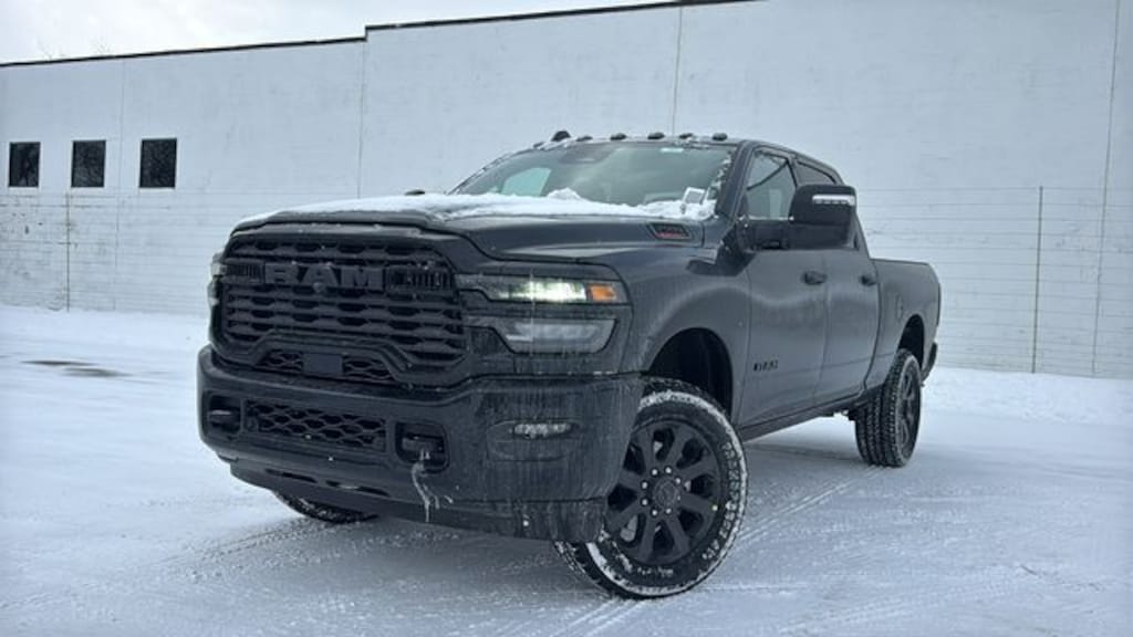 New 2026 Ram 2500 BIG HORN CREW CAB 4X4 6'4 BOX Pickup