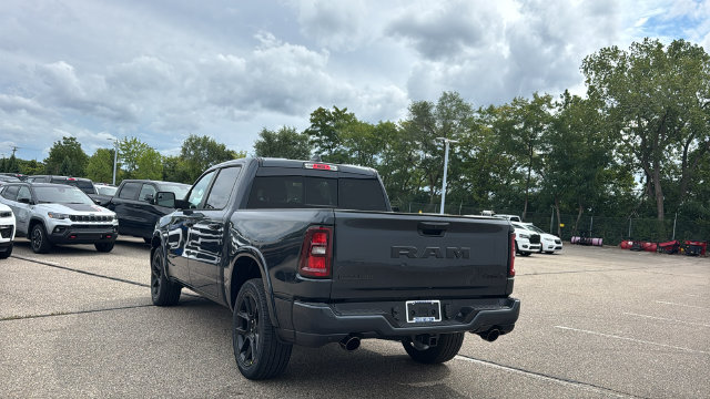 New 2027 Ram 1500 LARAMIE CREW CAB 4X4 5'7 BOX Pickup