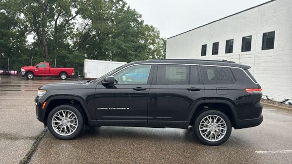New 2027 Jeep Grand Cherokee L LIMITED 4X4 Sport Utility
