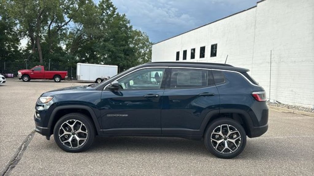 New 2026 Jeep Compass LIMITED 4X4 Sport Utility