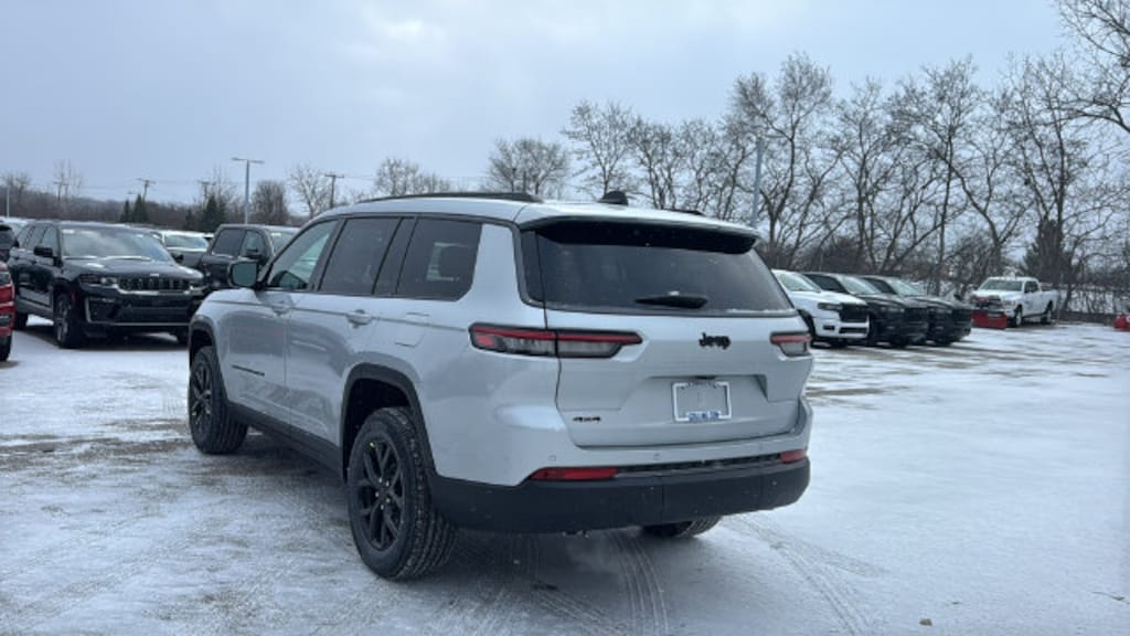 Used 2026 Jeep Grand Cherokee L Altitude SUV