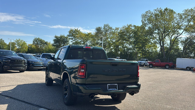 New 2027 Ram 1500 BIG HORN CREW CAB 4X4 5'7 BOX Pickup