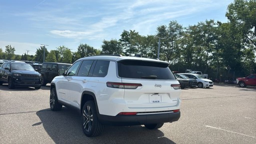 New 2027 Jeep Grand Cherokee L Limited Sport Utility