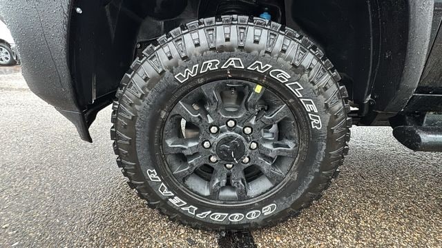2026 RAM 2500 Power Wagon - Photo 9