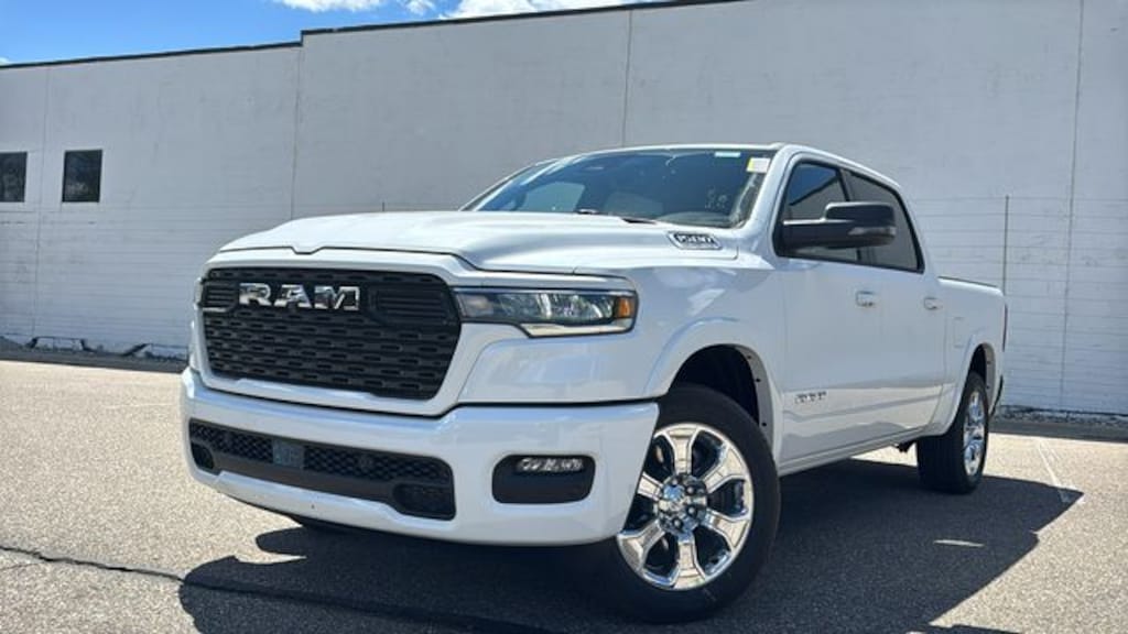 New 2026 Ram 1500 BIG HORN CREW CAB 4X4 5'7 BOX Pickup