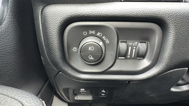 2026 RAM 1500 Laramie - Photo 12