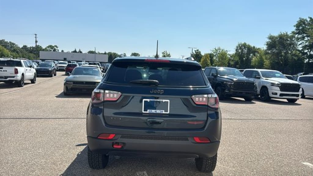 New 2026 Jeep Compass TRAILHAWK 4X4 Sport Utility