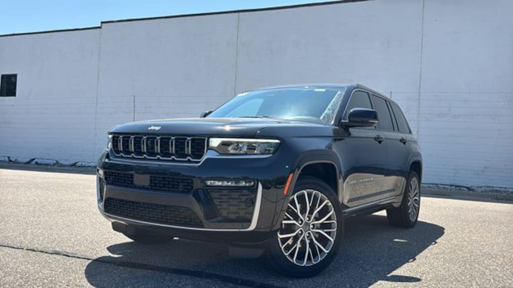 New 2026 Jeep Grand Cherokee SUMMIT 4X4 Sport Utility