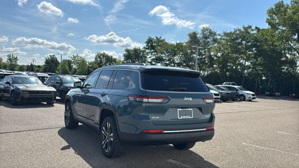 New 2027 Jeep Grand Cherokee L Limited Sport Utility