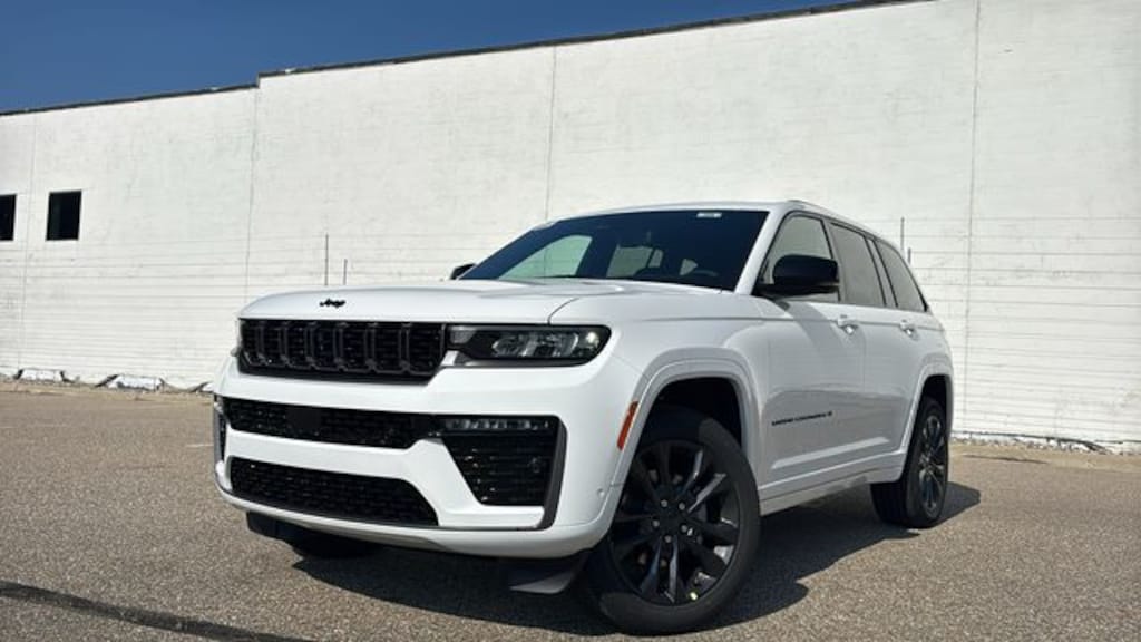 New 2026 Jeep Grand Cherokee LIMITED RESERVE 4X4 Sport Utility