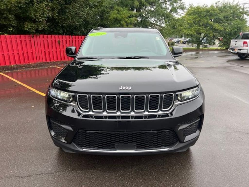 Certified 2024 Jeep Grand Cherokee Laredo X SUV