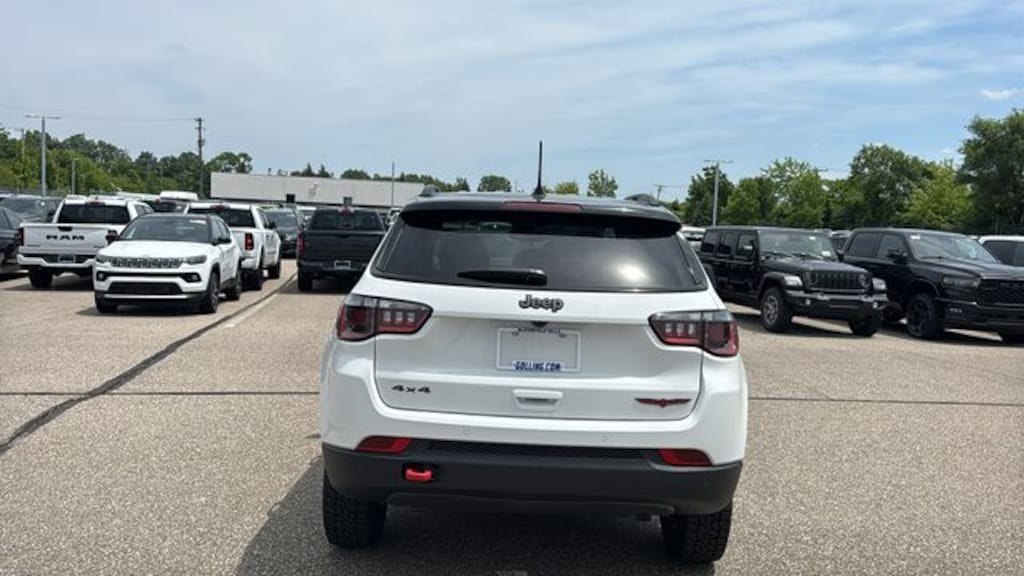 New 2026 Jeep Compass TRAILHAWK 4X4 Sport Utility