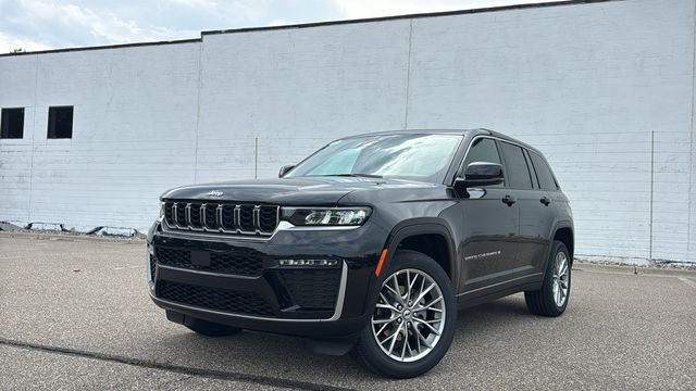 New 2027 Jeep Grand Cherokee LIMITED 4X4 Sport Utility