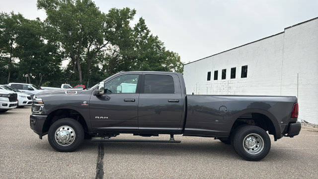 New 2026 Ram 3500 LARAMIE CREW CAB 4X4 8' BOX Pickup