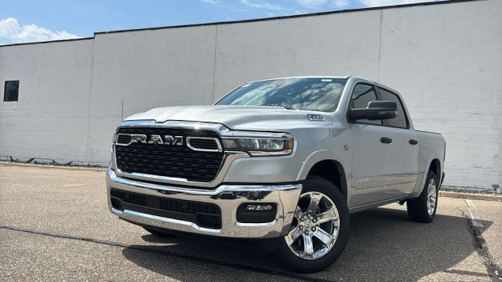 New 2026 Ram 1500 BIG HORN CREW CAB 4X4 5'7 BOX Pickup