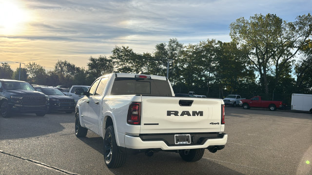 New 2027 Ram 1500 BIG HORN CREW CAB 4X4 5'7 BOX Pickup