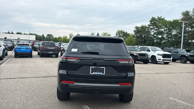 New 2027 Jeep Grand Cherokee SUMMIT 4X4 Sport Utility