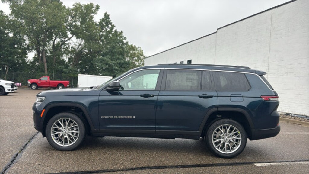 New 2027 Jeep Grand Cherokee L LIMITED 4X4 Sport Utility