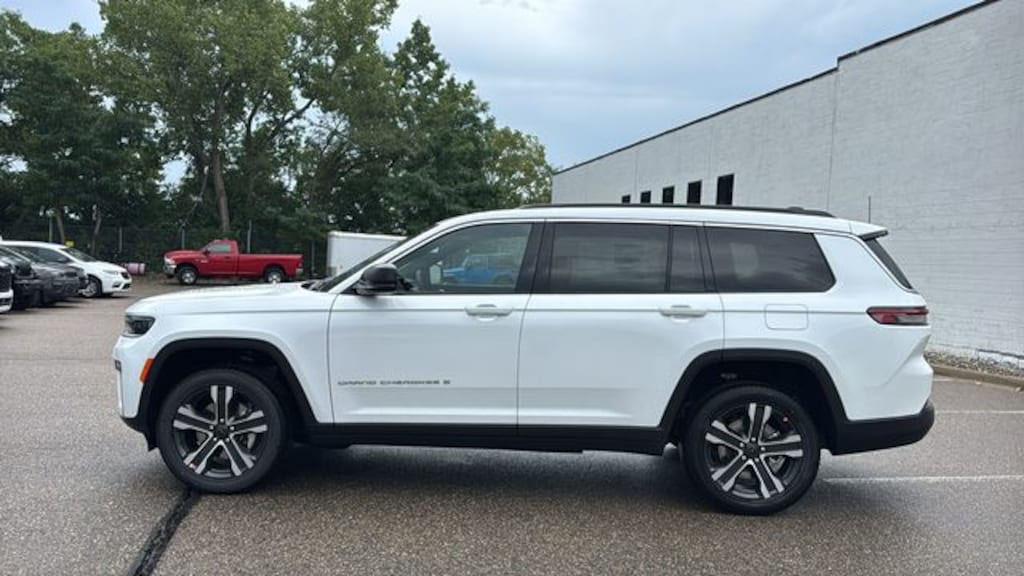 New 2027 Jeep Grand Cherokee L Limited Sport Utility