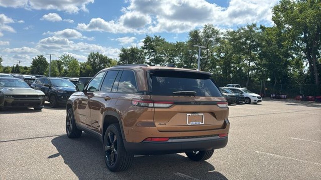 New 2027 Jeep Grand Cherokee Limited Sport Utility