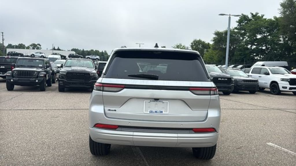 New 2026 Jeep Grand Cherokee LIMITED RESERVE 4X4 Sport Utility
