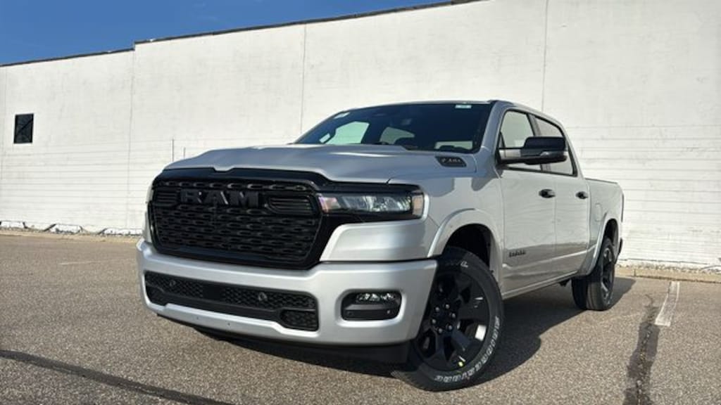 New 2026 Ram 1500 BIG HORN CREW CAB 4X4 5'7 BOX Pickup