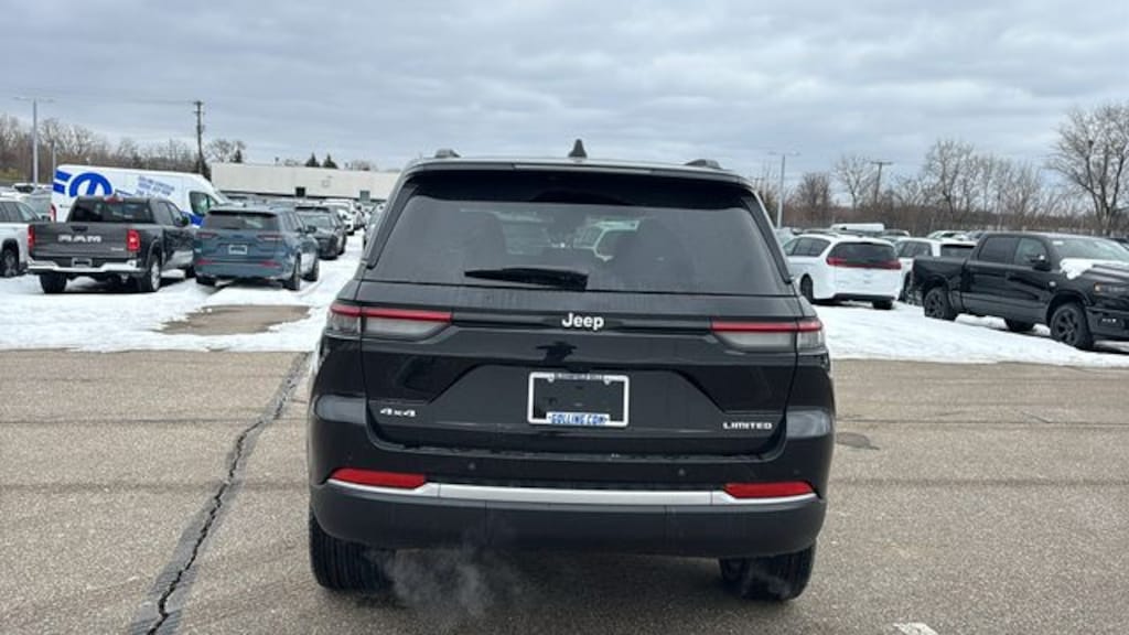 New 2026 Jeep Grand Cherokee LIMITED 4X4 Sport Utility