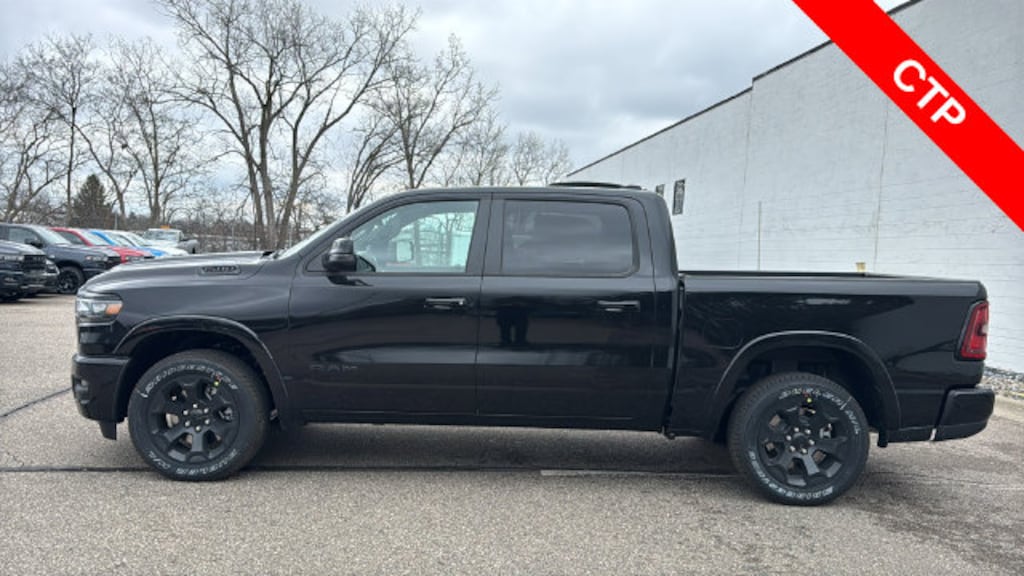 New 2026 Ram 1500 BIG HORN CREW CAB 4X4 5'7 BOX Pickup