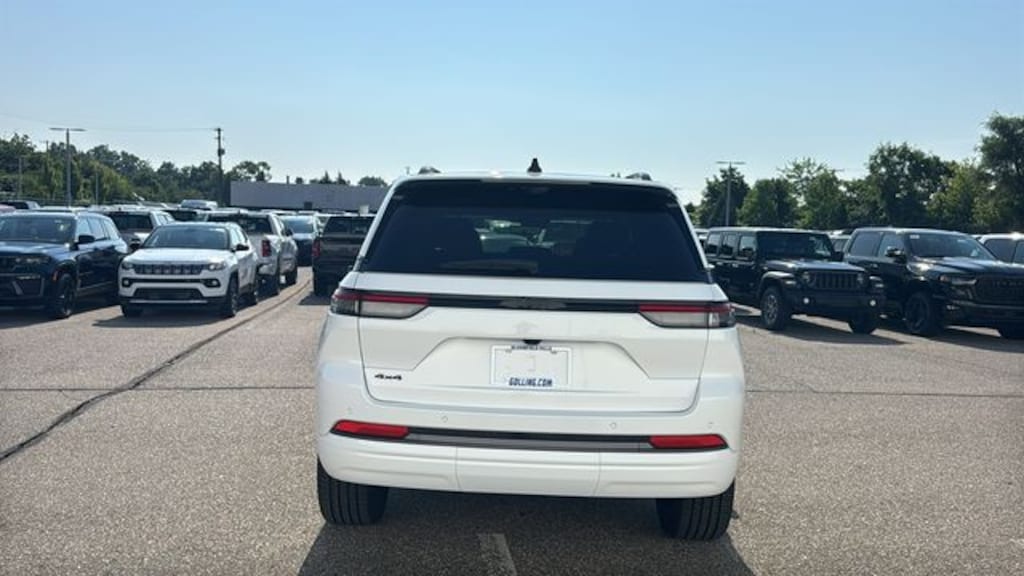 New 2026 Jeep Grand Cherokee LIMITED RESERVE 4X4 Sport Utility