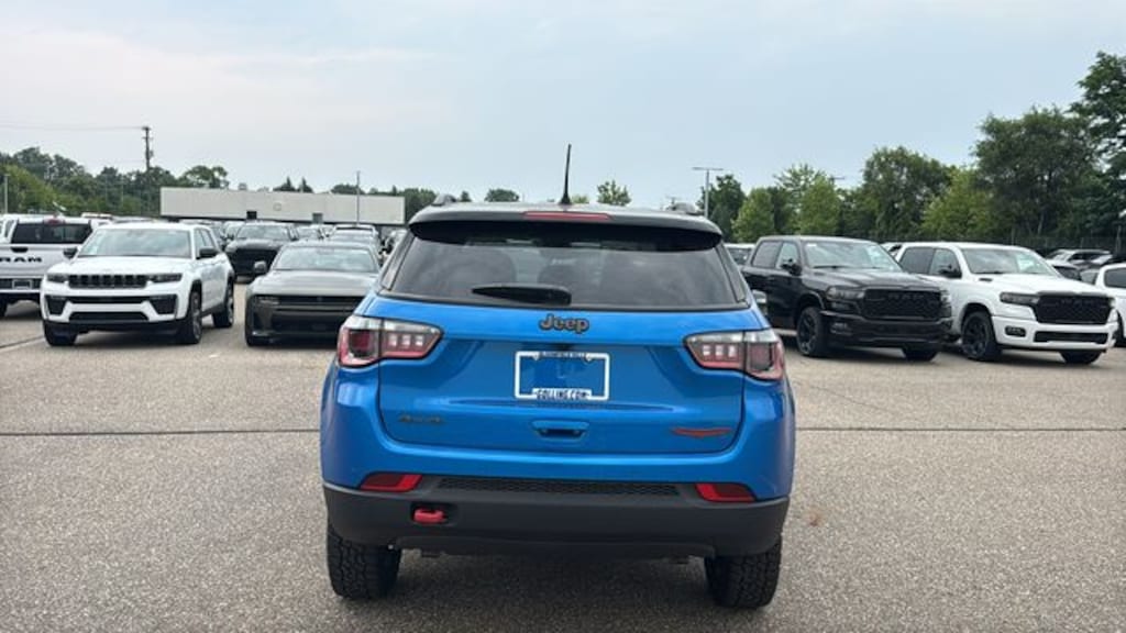 New 2026 Jeep Compass TRAILHAWK 4X4 Sport Utility