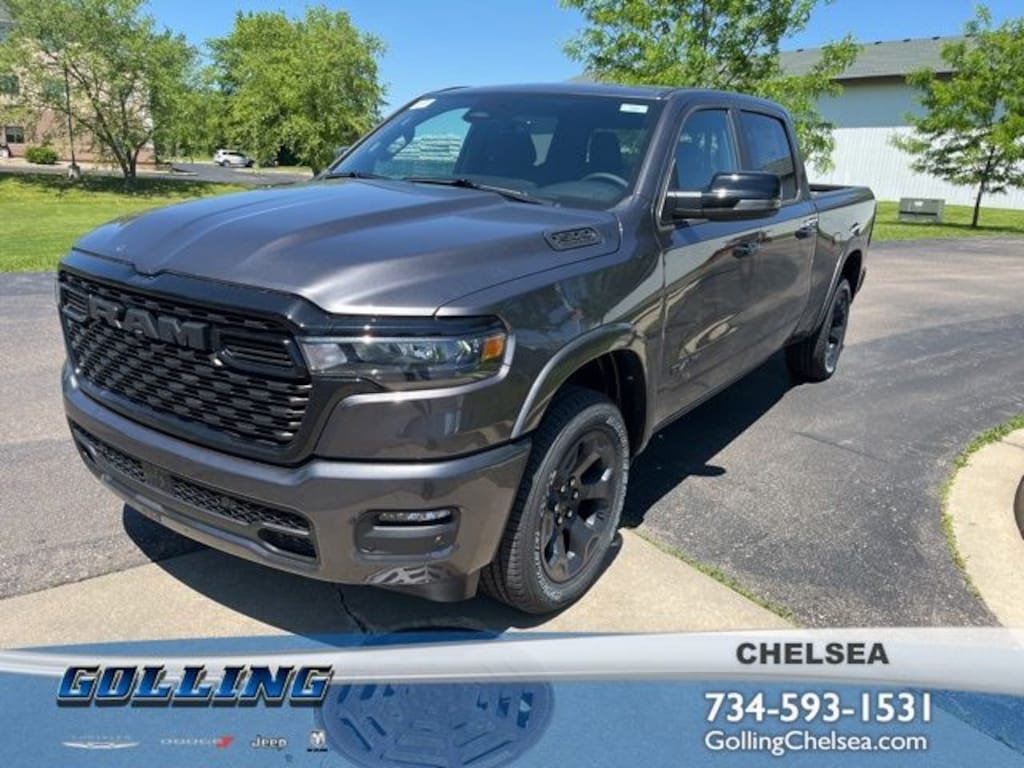 New 2026 Ram 1500 BIG HORN CREW CAB 4X4 6'4 BOX Pickup
