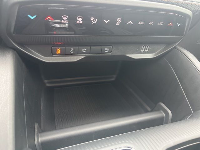 2026 Jeep Cherokee Limited - Photo 23
