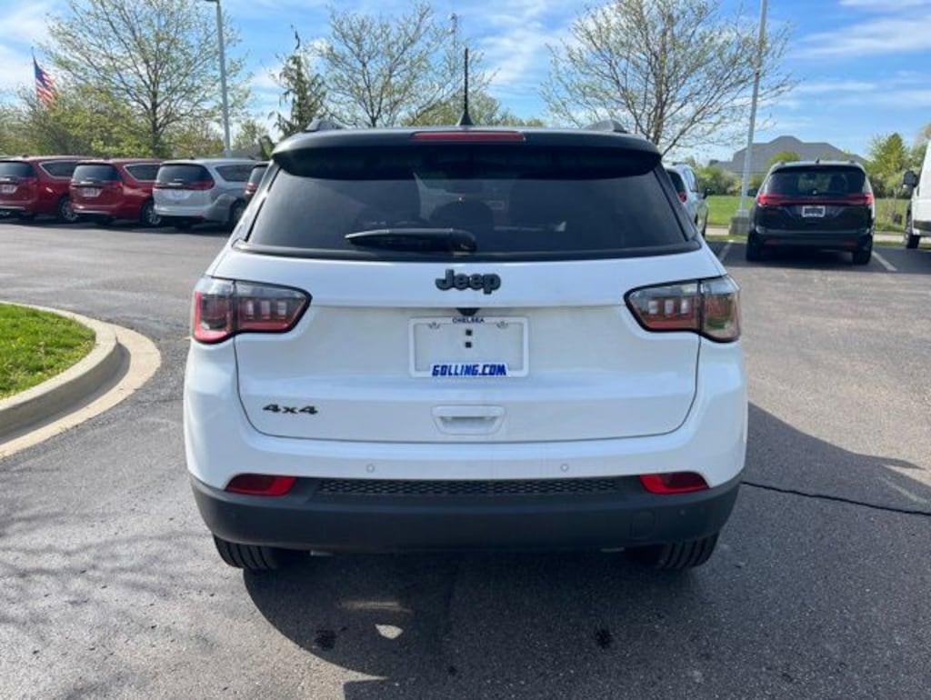 New 2026 Jeep Compass LIMITED ALTITUDE 4X4 Sport Utility