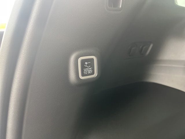 2026 Jeep Cherokee Limited - Photo 10