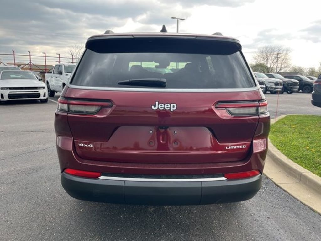New 2026 Jeep Grand Cherokee L LIMITED 4X4 Sport Utility
