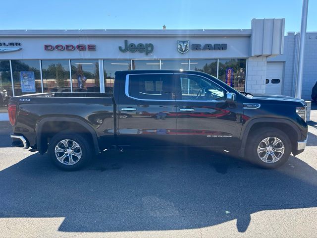 2024 GMC Sierra 1500 SLT - Photo 8