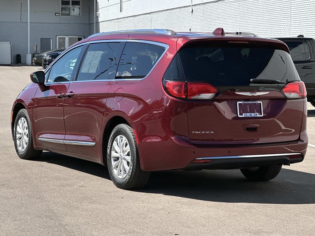 Used 2018 Chrysler Pacifica Touring L Plus Minivan/Van
