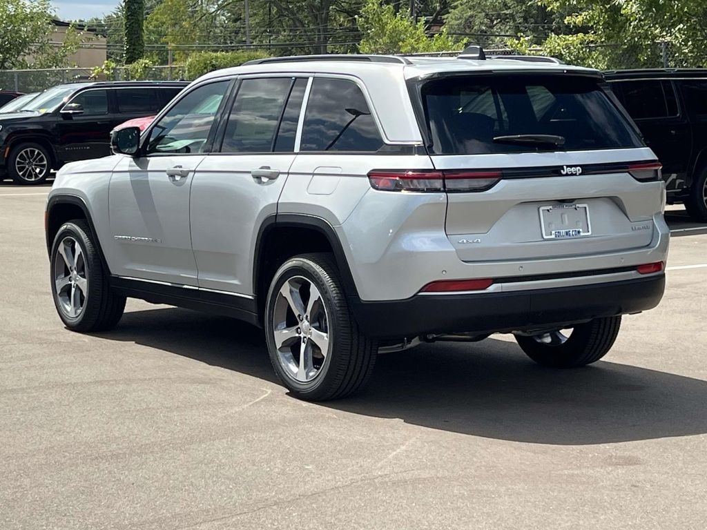 New 2026 Jeep Grand Cherokee LIMITED 4X4 Sport Utility