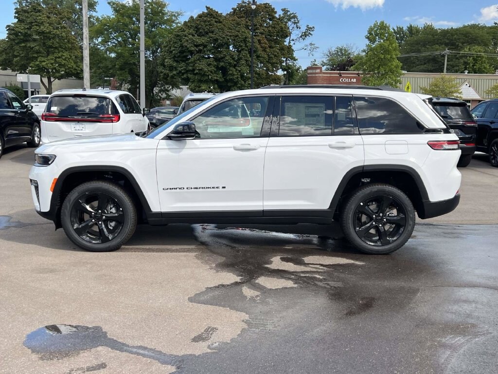 Used 2026 Jeep Grand Cherokee Limited SUV
