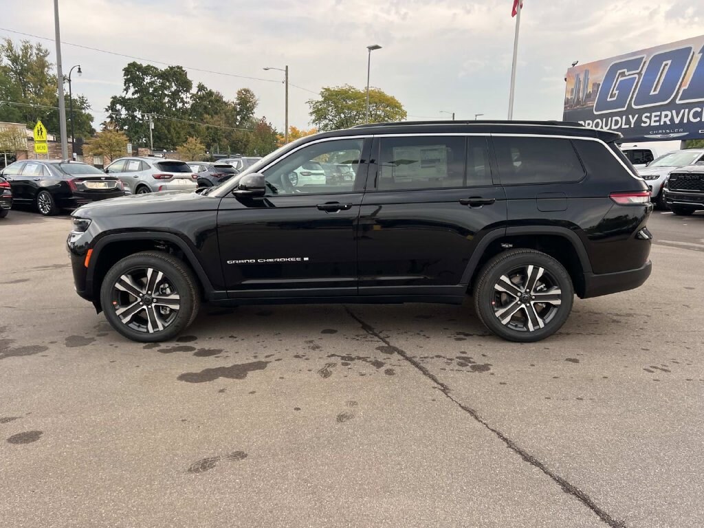 New 2027 Jeep Grand Cherokee L LIMITED 4X4 Sport Utility