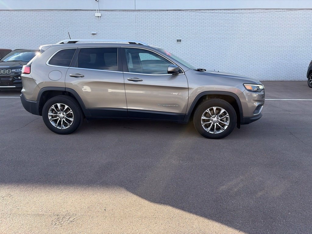 Used 2021 Jeep Cherokee Latitude Lux SUV