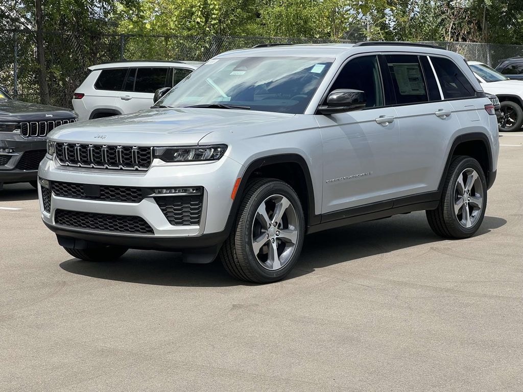 New 2026 Jeep Grand Cherokee LIMITED 4X4 Sport Utility