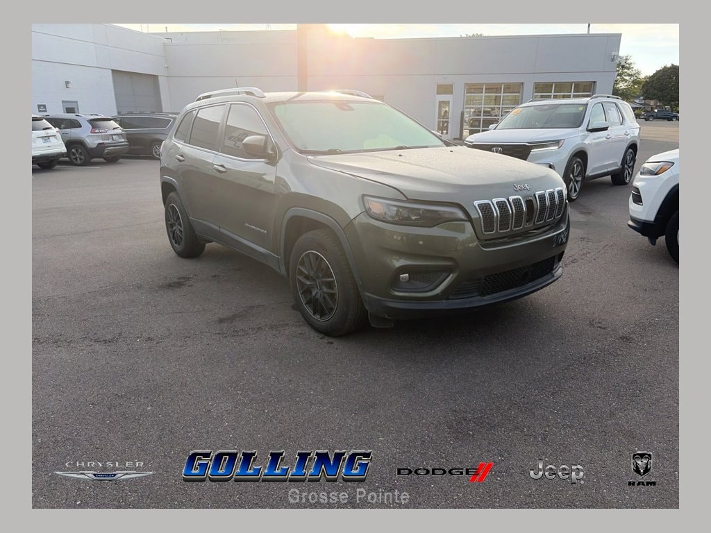 Used 2019 Jeep Cherokee Latitude Plus SUV
