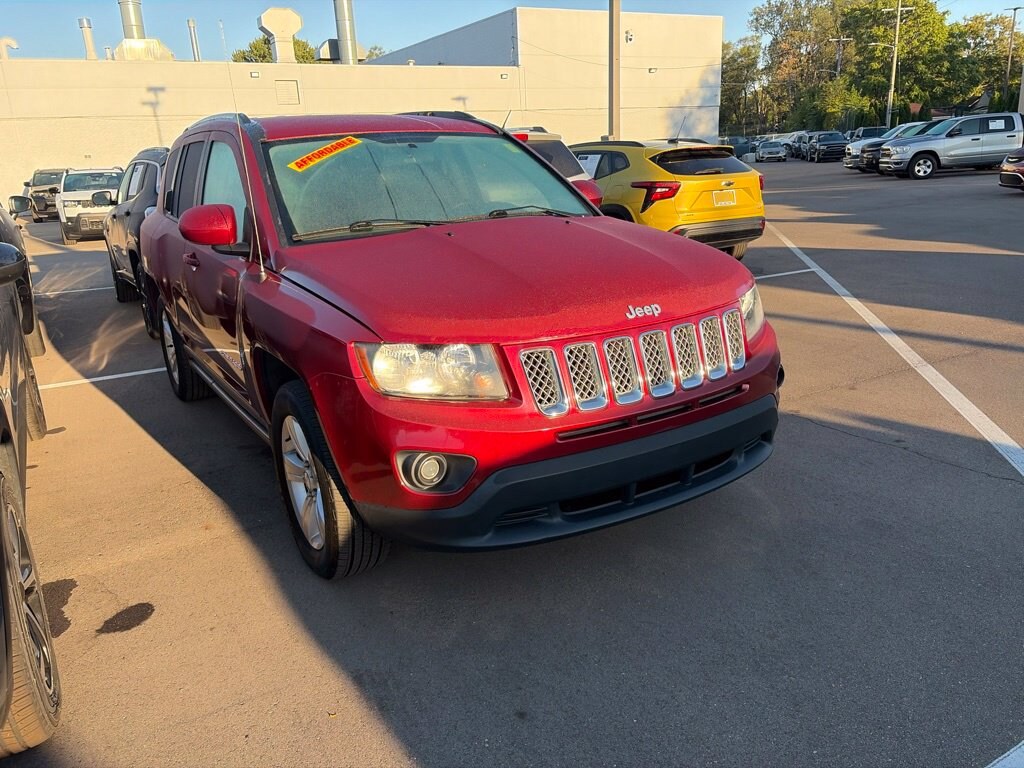 Used 2014 Jeep Compass Latitude SUV