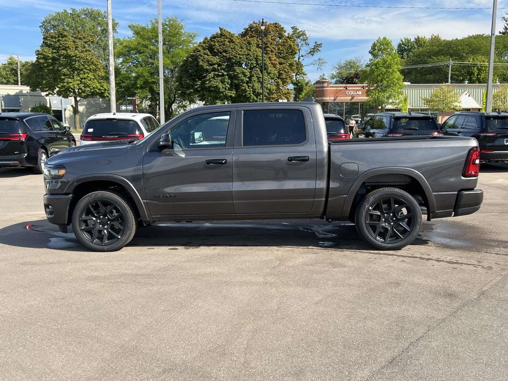 New 2026 Ram 1500 LARAMIE CREW CAB 4X4 5'7 BOX Pickup