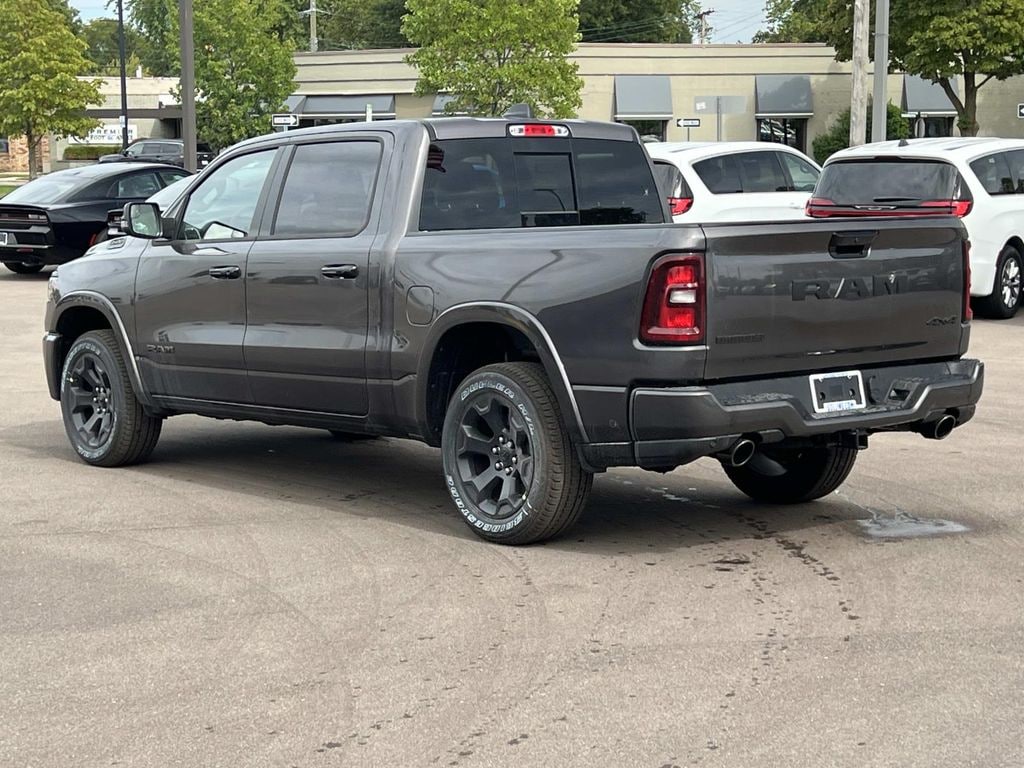 New 2026 Ram 1500 BIG HORN CREW CAB 4X4 5'7 BOX Pickup