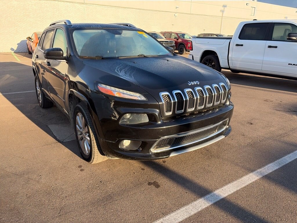 Used 2018 Jeep Cherokee Overland SUV