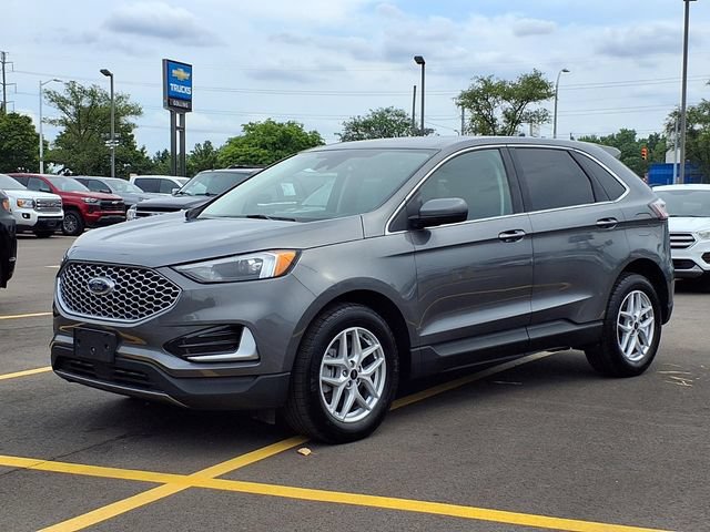 Used 2024 Ford Edge SEL SUV